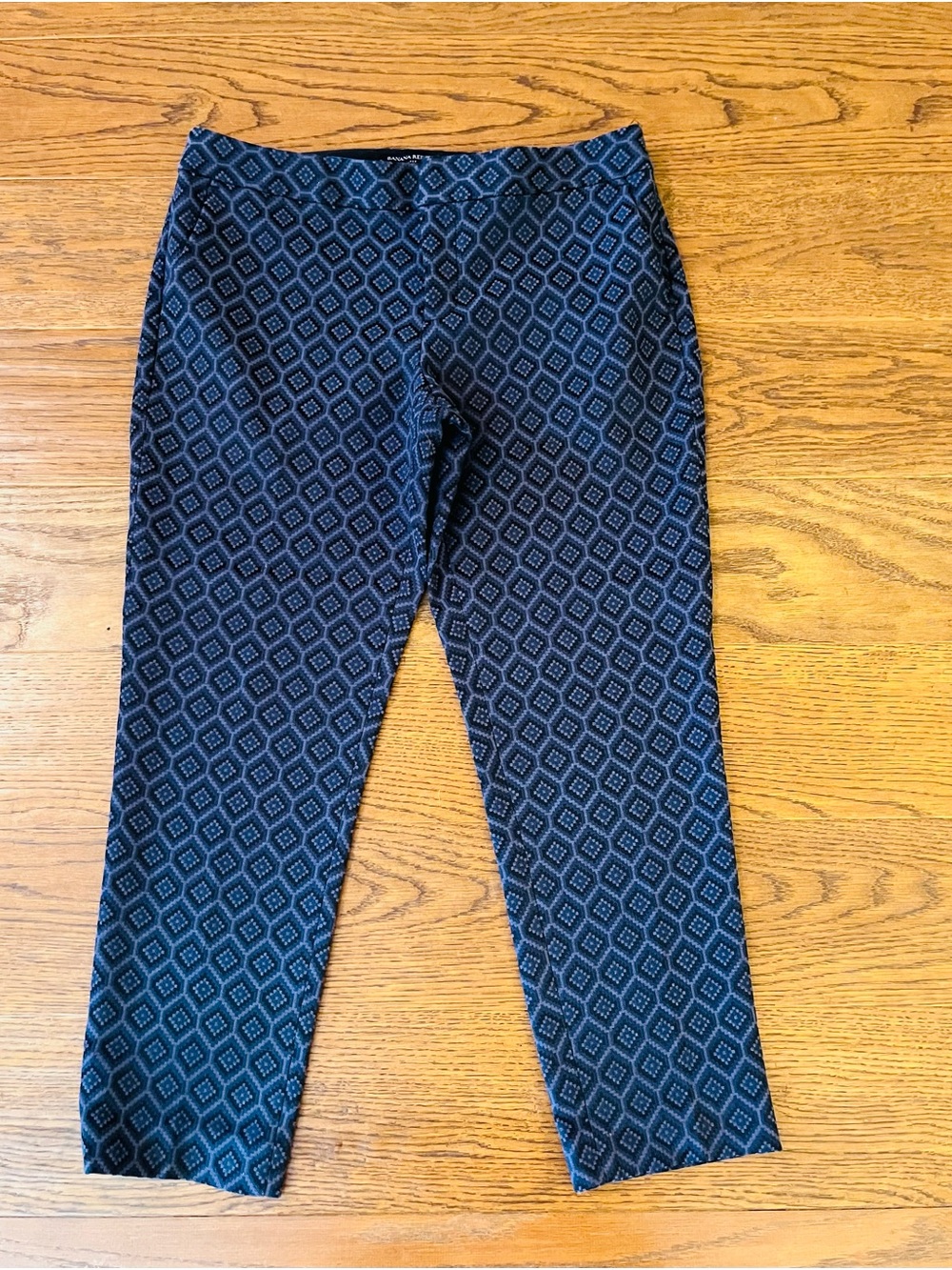Banana Republic Navy Blue Patterned Cropped Pants